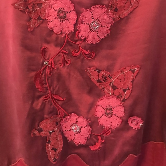 Beth Bowles Anthropologie Red Silk Appliqué Skirt - Picture 3 of 4